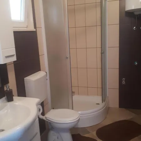Mit Herrlicher Aussicht By Interhome Dobreć