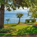 Mit Herrlicher Aussicht By Interhome * Dobreć