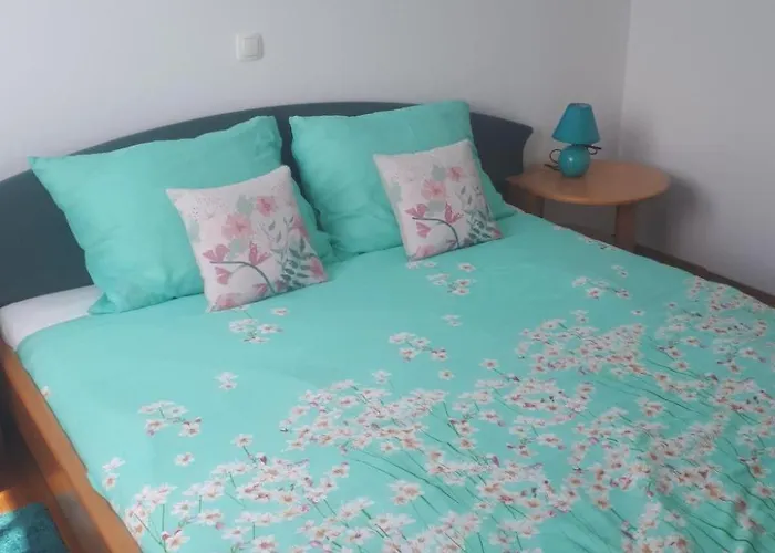 Mit Herrlicher Aussicht By Interhome