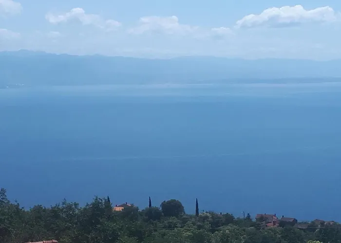 Mit Herrlicher Aussicht By Interhome * Dobrec