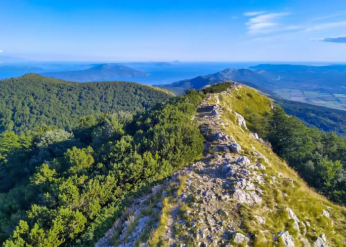 Apartman Mit Herrlicher Aussicht By Interhome